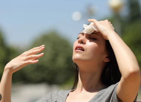 heat stroke tips for travel and excercise